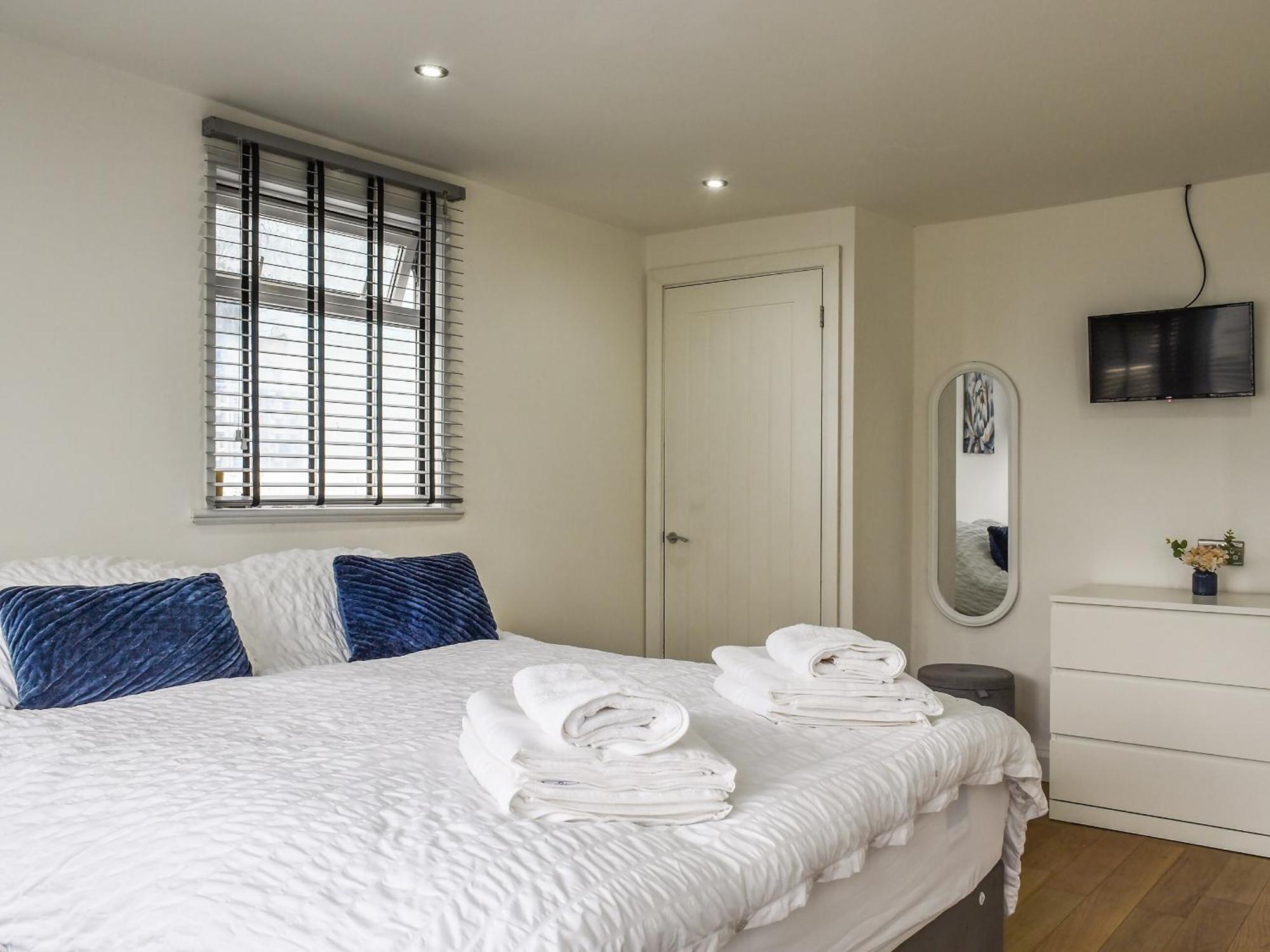 Highfield Bungalow Brynamman Luaran gambar